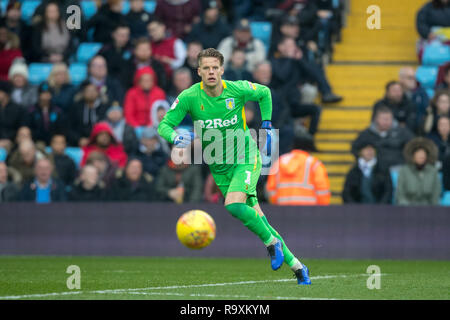 Il portiere Ørjan Nyland di Aston Villa durante il cielo di scommessa match del campionato tra Aston Villa e Leeds United a Villa Park, Birmingham, Inghilterra o Foto Stock
