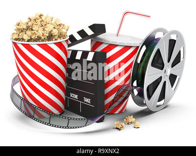 Popcorn con drink, bobina di film e cinema clap isolati su sfondo bianco, rendering 3D Foto Stock