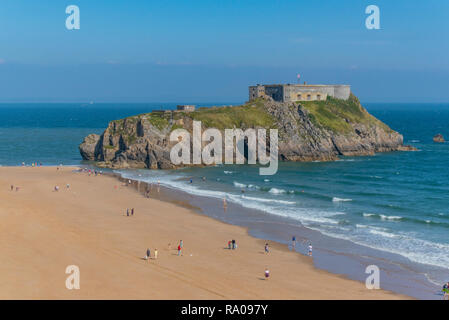 Street View di Tenby città. Si prega di credito: Phillip Roberts Foto Stock