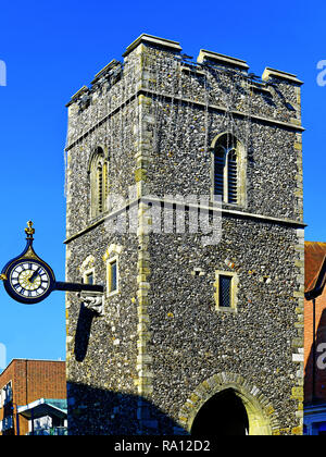 Canterbury St Georges clock tower city center Foto Stock