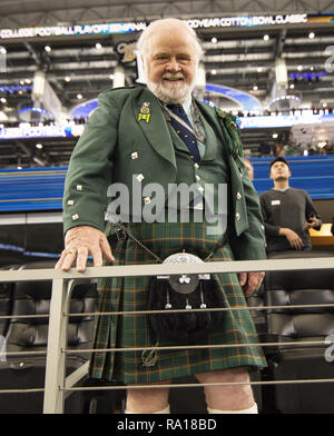Arlington, Texas, Stati Uniti d'America. 29 Dic, 2018. Mostrando la sua lotta contro lo spirito irlandese Credito: Hoss McBain/ZUMA filo/Alamy Live News Foto Stock