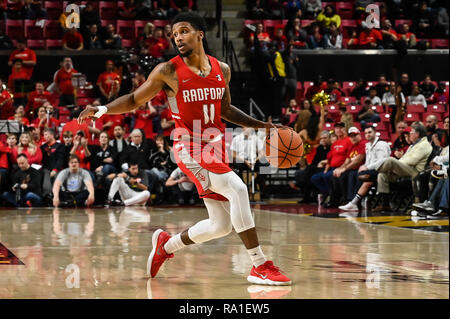 Maryland, Stati Uniti d'America. 29 Dic, 2018. I campi di TRAVIS JR (11) in azione durante il gioco presso Centro XFINITY in College Park, Maryland. Credito: Amy Sanderson/ZUMA filo/Alamy Live News Foto Stock