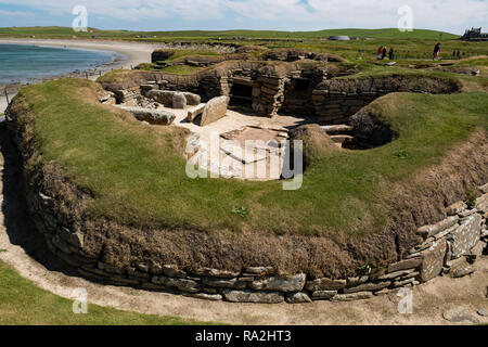 Insediamento neolitico di Skara Brae risalente al 3180 A.C. costituito da otto case europa il più completo villaggio neolitico Foto Stock