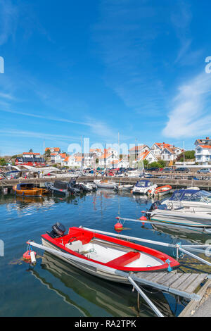 Il porto nel villaggio di pescatori di Mollösund, Orust, Costa Bohuslän, Götaland, Svezia Foto Stock