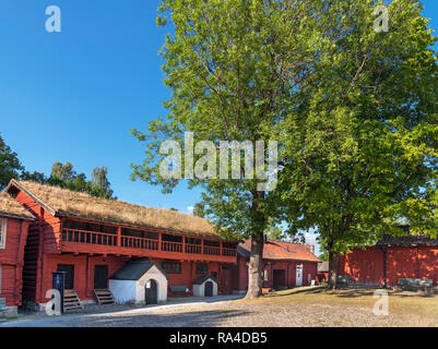 Tradizionale in rosso case di legno nella Città Vecchia Orebro (Gamla Orebro), Orebro, Närke, Svezia Foto Stock