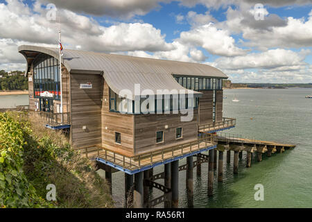 TENBY, Pembrokeshire, Galles - Agosto 2018: nuovo RNLI scialuppa di salvataggio dalla stazione di Tenby, West Wales. Foto Stock