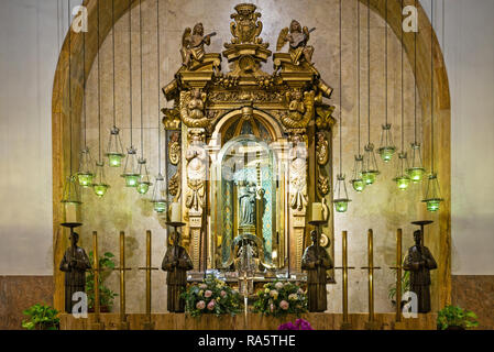 LLUC, MALLORCA, Spagna - Ott 2, 2018: La Moreneta statua della Vergine Maria monastero di Nostra Signora di Lluc Mallorca, Spagna Foto Stock