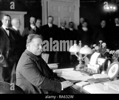 Il presidente William Howard Taft firma Nuovo Messico statualità bill ca. inizio novecento Foto Stock