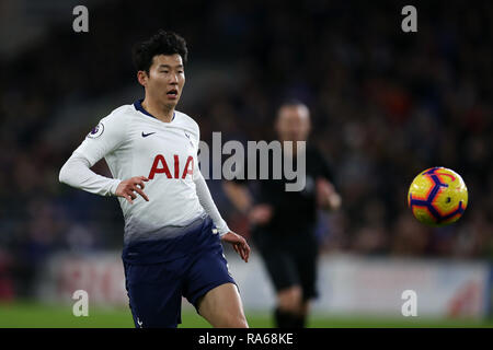 Cardiff, Galles, UK. Il 1 di gennaio 2019. Figlio Heung-Min del Tottenham Hotspur in azione. Premier League, Cardiff City v Tottenham Hotspur a Cardiff City Stadium il giorno di nuovi anni martedì 1 gennaio 2019. Questa immagine può essere utilizzata solo per scopi editoriali. Solo uso editoriale, è richiesta una licenza per uso commerciale. Nessun uso in scommesse, giochi o un singolo giocatore/club/league pubblicazioni. pic da Andrew Orchard/Andrew Orchard fotografia sportiva/Alamy Live news Foto Stock