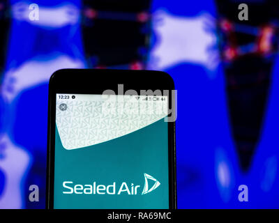 Kiev, Ucraina. 1a gen, 2019. Sealed Air Company logo che si vede visualizzato su un telefono intelligente. Credito: Igor Golovniov SOPA/images/ZUMA filo/Alamy Live News Foto Stock