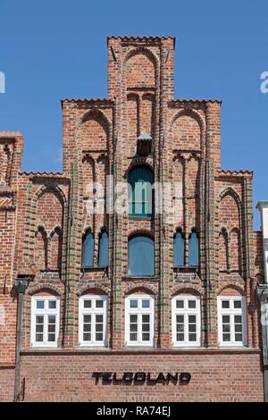 Vecchio gable, Am Sande square, Lüneburg, Bassa Sassonia, Germania Foto Stock