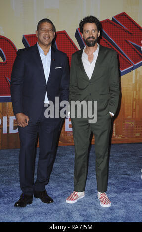 Premiere Spider Man in crociera il versetto dotate di: Peter Ramsey, Bob Persichetti dove: Los Angeles, California, Stati Uniti quando: 01 Dic 2018 Credit: Apega/WENN.com Foto Stock