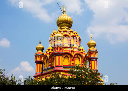 Pune, Maharashtra / India - Ottobre 2015: la collina Parvati Tempio della città di Pune, India. Foto Stock