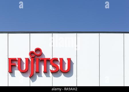 Aarhus, Danimarca - 22 agosto 2015: Fujitsu office di Aarhus. Fujitsu è una multinazionale giapponese alle apparecchiature per la tecnologia dell'informazione e società di servizi Foto Stock