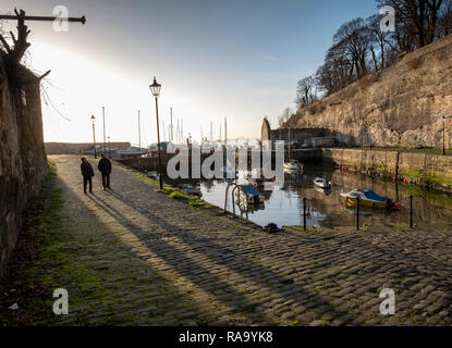 Una vista di Dysart Harbour, Kirkcaldy, Scozia Foto Stock