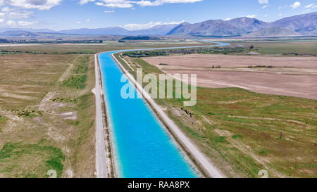 Ohau una Hydroelectri canali a Twizel, Aoraki, Mount Cook, Nuova Zelanda, Sud Isola, NZ Foto Stock
