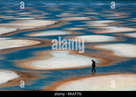 Una strana forma di Urmia lake Foto Stock