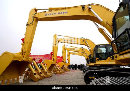 (190103) -- PECHINO, gen. 3, 2019 (Xinhua) -- inter-city ferrovia fra Pechino, capitale della Cina e Xiongan nuova area del nord della Cina di nella provincia di Hebei comincia ad essere costruito in Xiongan nuova Area su 28 Febbraio, 2017. Della Cina di autorità centrali hanno approvato la 2018-2035 master plan per Xiongan nuova Area, sottolineando che la sua creazione è significativo di alta qualità, lo sviluppo e la costruzione del moderno sistema economico. Il piano è stato approvato dal Comitato Centrale del Partito Comunista della Cina (CPC) e il Consiglio di Stato. Il master plan è la linea direttrice fondamentale per sviluppare Foto Stock