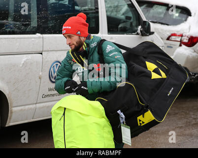 Innsbruck, Austria. 03 gen 2019. Sci nordico/ski jumping World Cup, torneo delle quattro colline, grandi colline, uomini, qualifica. Markus Eisenbichler dalla Germania proviene per il salto con gli sci. Credito: Daniel Karmann/dpa/Alamy Live News Foto Stock