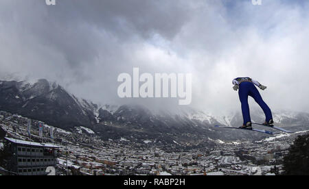 Innsbruck, Austria. 03 gen 2019. Sci nordico/ski jumping World Cup, torneo delle quattro colline, grandi colline, uomini, qualifica. David Siegel dalla Germania in azione . Credito: Daniel Karmann/dpa/Alamy Live News Foto Stock