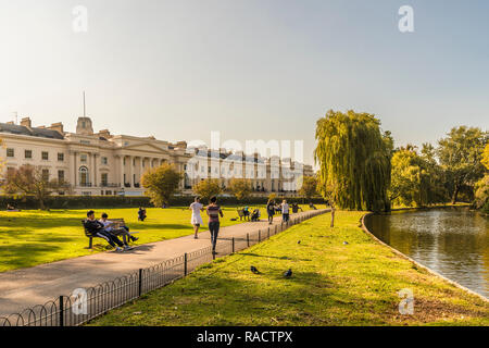 Regents Park, Londra, Inghilterra, Regno Unito, Europa Foto Stock