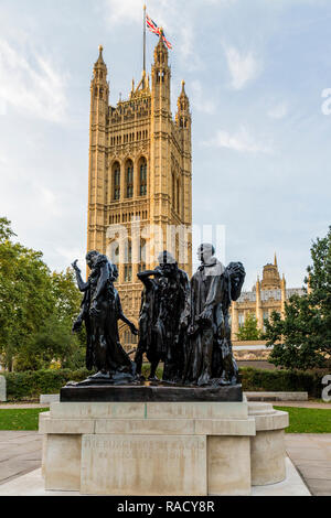 I Borghesi di Calais statua, di Auguste Rodin, in Westminster, Londra, Inghilterra, Regno Unito, Europa Foto Stock