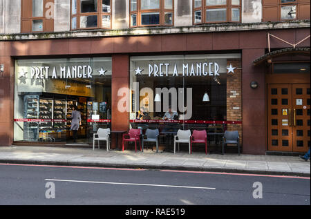 London, Regno Unito - 18 Ottobre 2018: la facciata del pret a Manger sandwich shop su Praed Street Foto Stock