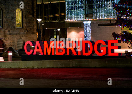 Cambridge (GALT) Ontario in Canada. Festa di Natale decorazione a Cambridge City Hall Foto Stock