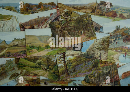 Assortimento di salmone cartoline da una R Quinton Foto Stock