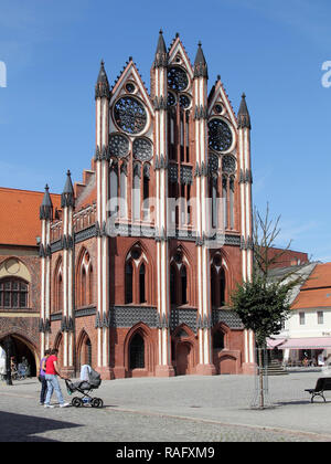 Town Hall nella città anseatica di Tangermünde in Germania Foto Stock