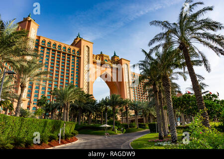 DUBAI, Emirati Arabi Uniti - 11.05.2018 : Atlantis Palm è un lussuoso hotel a 5 stelle costruito su un'isola artificiale Foto Stock