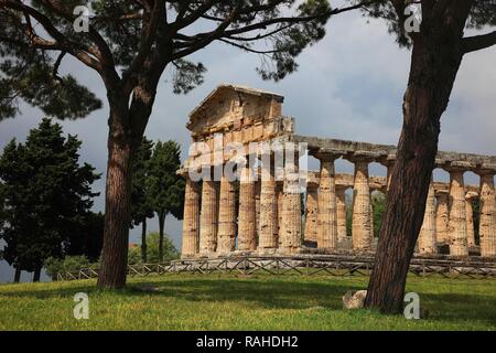 Athenaion, il Tempio di Atena, Paestum, Campania, Italia, Europa Foto Stock