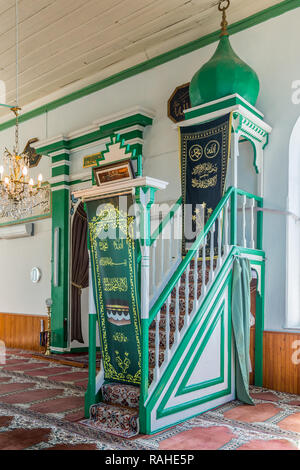Interno del Hamin-i-Awwal moschea a Anadolu Feneri, Istanbul, Turchia, mostrando il minibar. Foto Stock