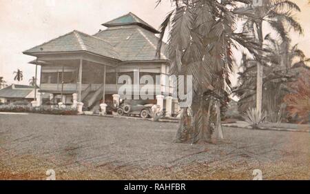 Sumatra, Medan, Mariendel. Anonimo, 1900 - 1920. Reinventato da Gibon. Arte Classica con un tocco di moderno reinventato Foto Stock