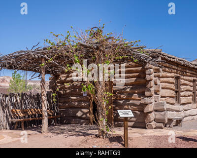 Riunione di Log House, Bluff Fort, Bluff, Utah. Foto Stock