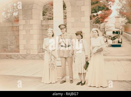 Velocità di Miss wedding, Grandi Prendergast. 1940. Reinventato da Gibon. Arte Classica con un tocco di moderno reinventato Foto Stock