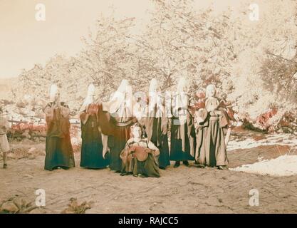 Ruth storia. Betlemme donne che danzano al matrimonio. 1940, West Bank, Betlemme, Israele. Reinventato da Gibon. Arte Classica reinventato Foto Stock
