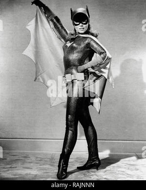 Pubblicità foto di Yvonne Craig come Batgirl, "Batman' 1967 File ABC riferimento # 33636 926THA Foto Stock