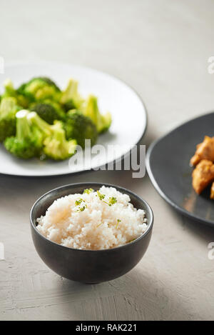 Deliziosa salsa di soia pollo con riso - asian food style Foto Stock