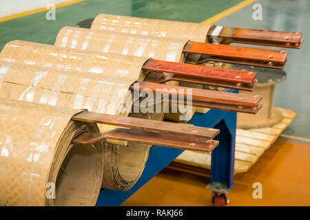 Johannesburg, Sud Africa - 18 Settembre 2014: all'interno di un trasformatore Manufacturing Facility in fabbrica Foto Stock