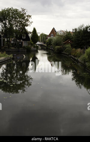 Vecchio canale della città di Gand, dettaglio del turismo, Europa Foto Stock