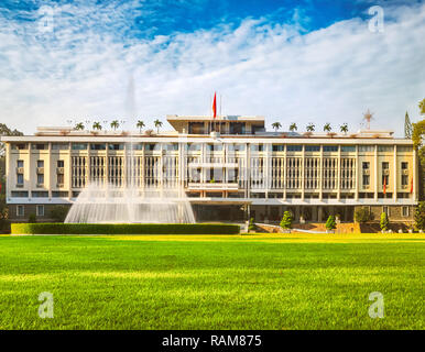 Indipendenza Palace o Palazzo della Riunificazione in Ho Chi Minh City, Vietnam. Panorama Foto Stock