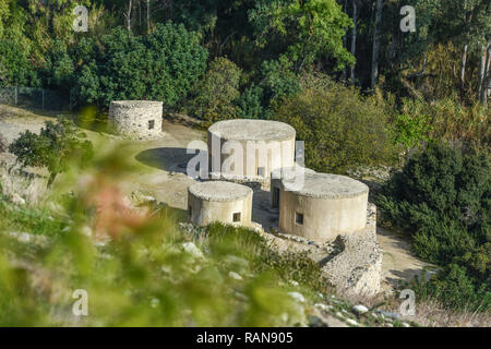 Copiare la ricostruzione, Età della Pietra sito dello scavo Chirokitia, Cipro, Nachbau Rekonstruktion, Steinzeitliche Ausgrabungsstaette Chirokitia, Zypern Foto Stock