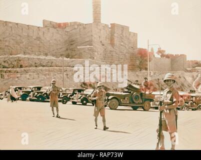 Alla zona della cittadella a Porta di Jaffa sotto la pattuglia militare durante la corte prova il Ago 22, 1938 della bomba incidente su luglio 8 reinventato Foto Stock