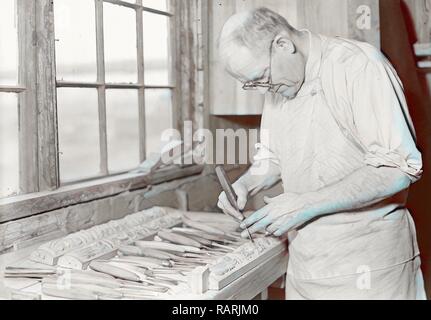 Il punto più alto, North Carolina - imbottitura. Tomlinson sedia Manufacturing Co. Mano carver - rendendo master modello per reinventato Foto Stock