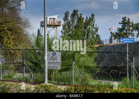 Frontiera, ONU zona buffer, Nicosia, Repubblica di Cipro, Grenze, ONU Pufferzone, Nikosia, Republik Zypern Foto Stock