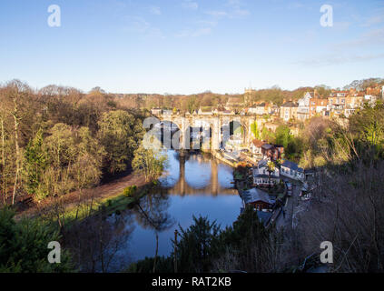 Knaresborough viadotto ferroviario ponte sopra il fiume Nidd, North Yorkshire, Inghilterra, Regno Unito Foto Stock