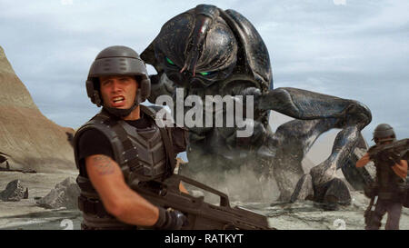 STARSHIP TROOPERS 1997 Touchstone Pictures film con Casper Van Dien Foto Stock