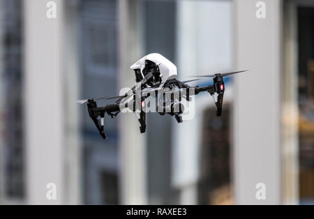 Drone, Multicopter, con telecamera, Quadrocopter, modello DJI ispirare 1, Foto Stock