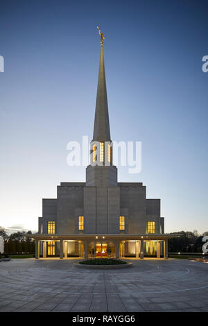 Landmark Preston Inghilterra Tempio 52nd tempio operativo della Chiesa di Gesù Cristo dei Santi degli Ultimi Giorni Chiesa LDS a Chorley , lancashire Foto Stock